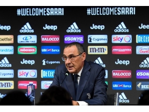 Juventus’ta Maurizio Sarri Resmi İmzayı Attı