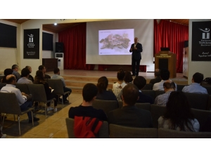 Tepebaşı Belediyesinde Akıllı Şehir Kavramı Çerçevesinde Çalıştay Düzenlendi