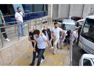 Fetö’dan Gözaltına Alınan Öğretmen, Polis Ve Doktorlar Adliyeye Sevk Edildi