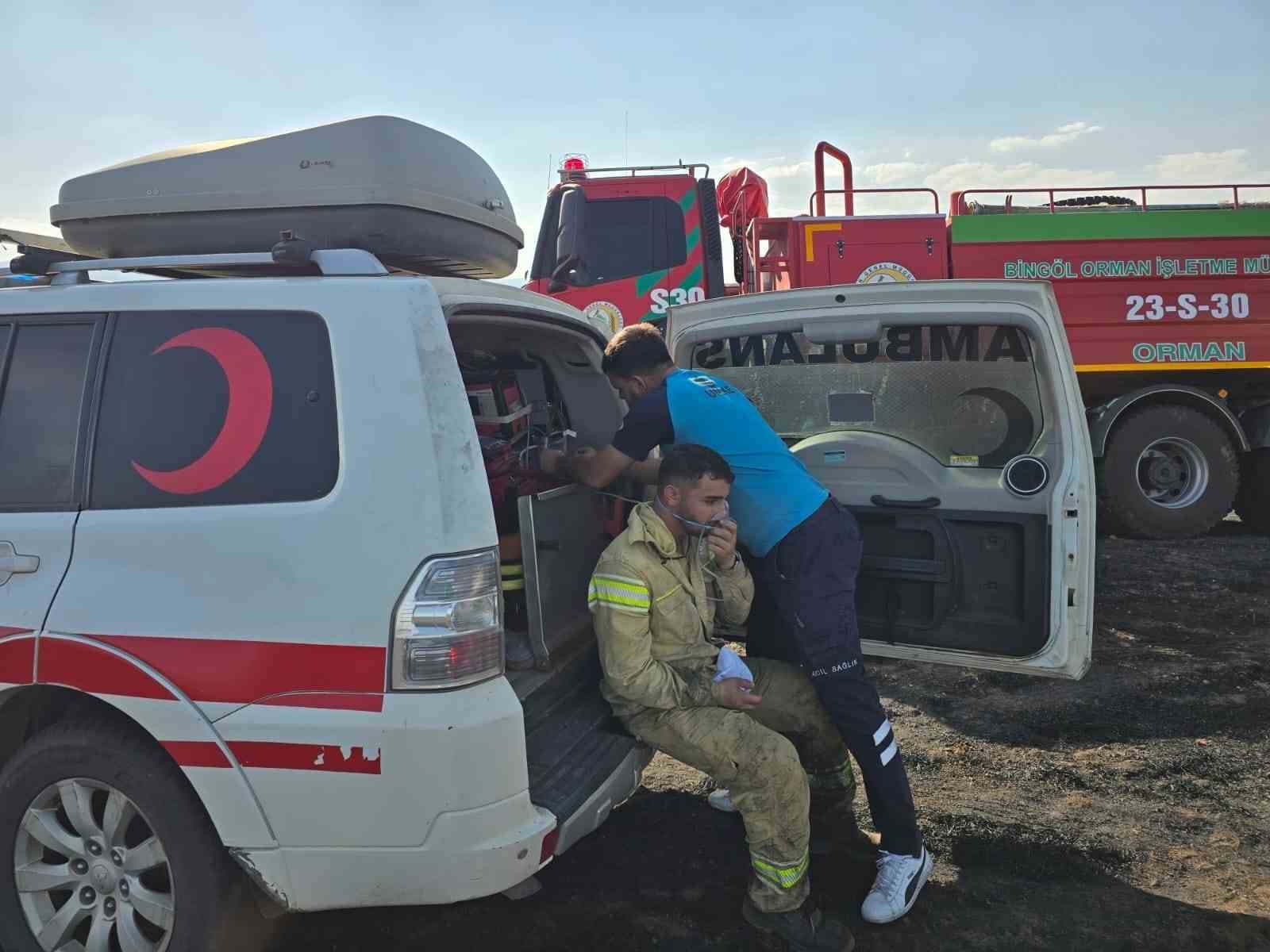yangina-mudahale-eden-4-personel-dumandan-etkilendi