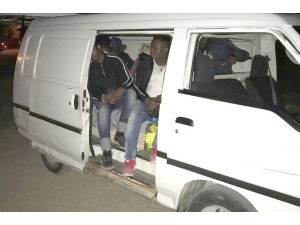 Göçmen Olarak Geldiler, Organizatör Oldukları İçin Gözaltına Alındılar