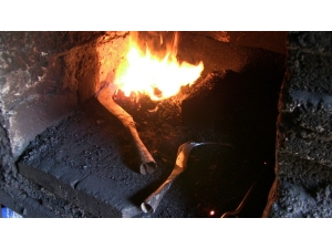 Samandağ’ın Son Demirci Ustası Yıllara Meydan Okuyor