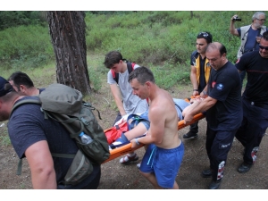 Polonyalı Ailenin Yürüyüş Planı Hastanede Bitti