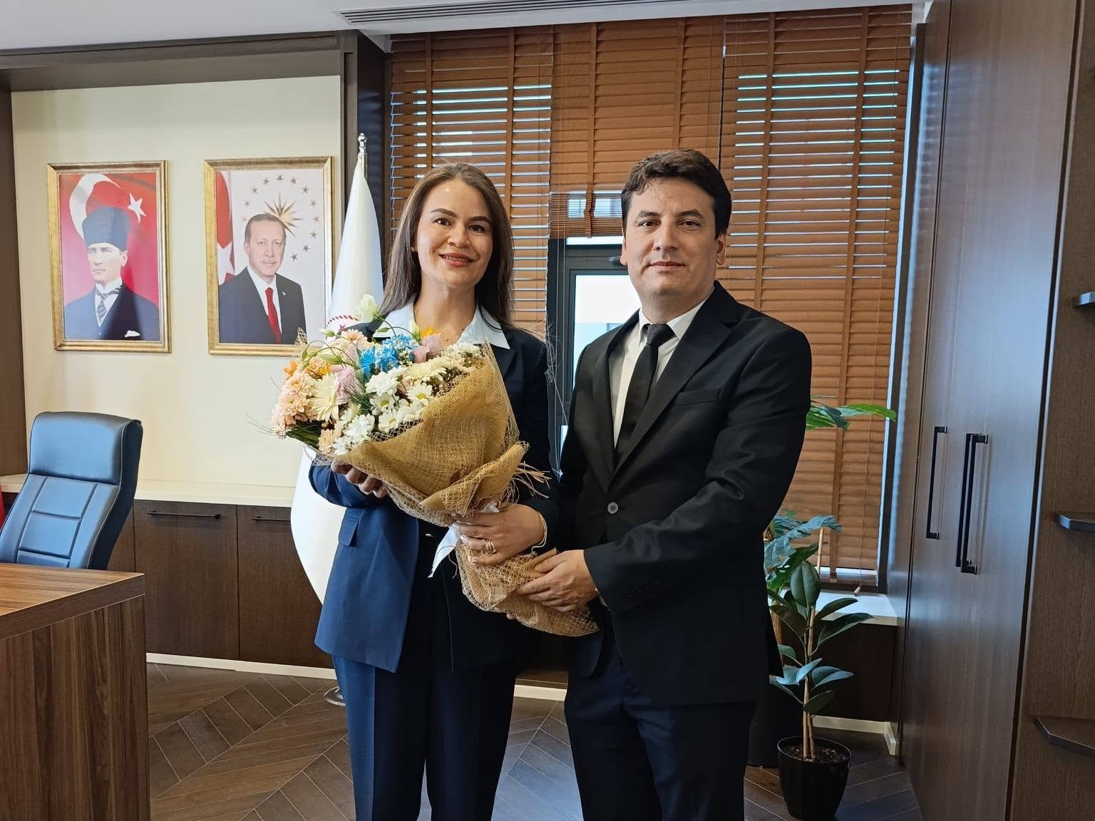 aydin-sehir-hastanesi-nde-bashekimlik-gorevinde-devir-teslim