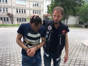 Bonzai Sattığı Gerekçesiyle Gözaltına Alındı