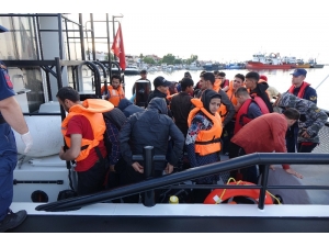 Çanakkale’de 46 Mülteci Yakalandı