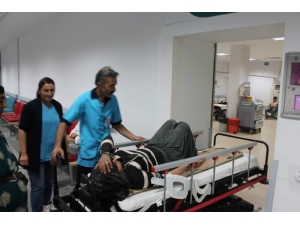 Aksaray’da Tarım İşçilerini Taşıyan Minibüs Devrildi: 11 Yaralı