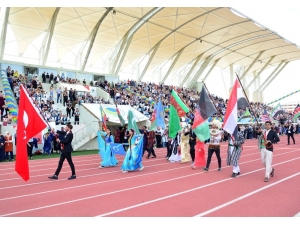 Kaeü 2018-2019 Akademik Yılı Mezunlarını Verdi