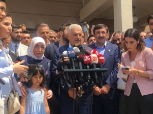 Binali Yıldırım: "Bugün Kırgınlıkları Bırakmak, Geleceğe Odaklanma Zamanıdır"