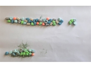 Alıcı Kılığına Giren Jandarmadan Uyuşturucu Tacirlerine Suçüstü