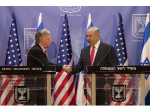 Bolton’dan İran’a Uyarı