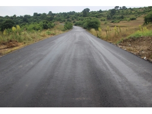 Kaynarca’da Yol Çalışmaları Sürüyor