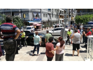 Genç Çift Düğüne Giderken Kaza Yapıp Hastanelik Oldu