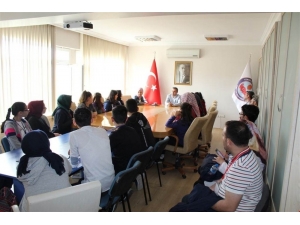 "Gençlerimizi Çok İyi Yetiştirmeliyiz"