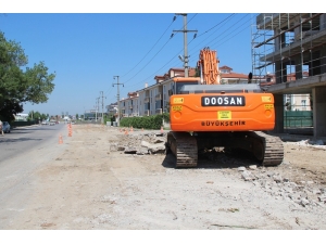 Yazlık Caddesi’nde Genişletme Çalışmaları Başladı