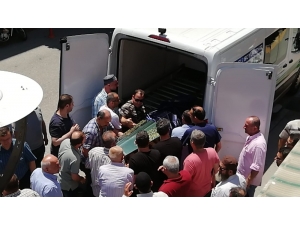 Lösemiye Yenik Düşen Genç Gözyaşları İçinde Toprağa Verildi