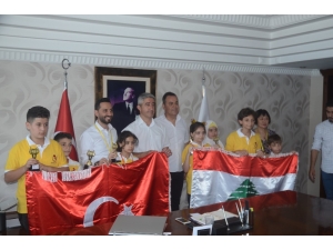 Lübnanlı Matematik Dahisi Çocuklar Marmaris’te
