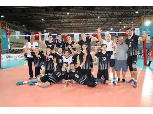 Yıldız Erkeklerde Türkiye Şampiyonu ‘Ziraat Bankası’