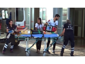 Lgs Sonucu Yüzünden Babası İle Tartışarak Balkondan Atlayan Genç Kurtarılamadı