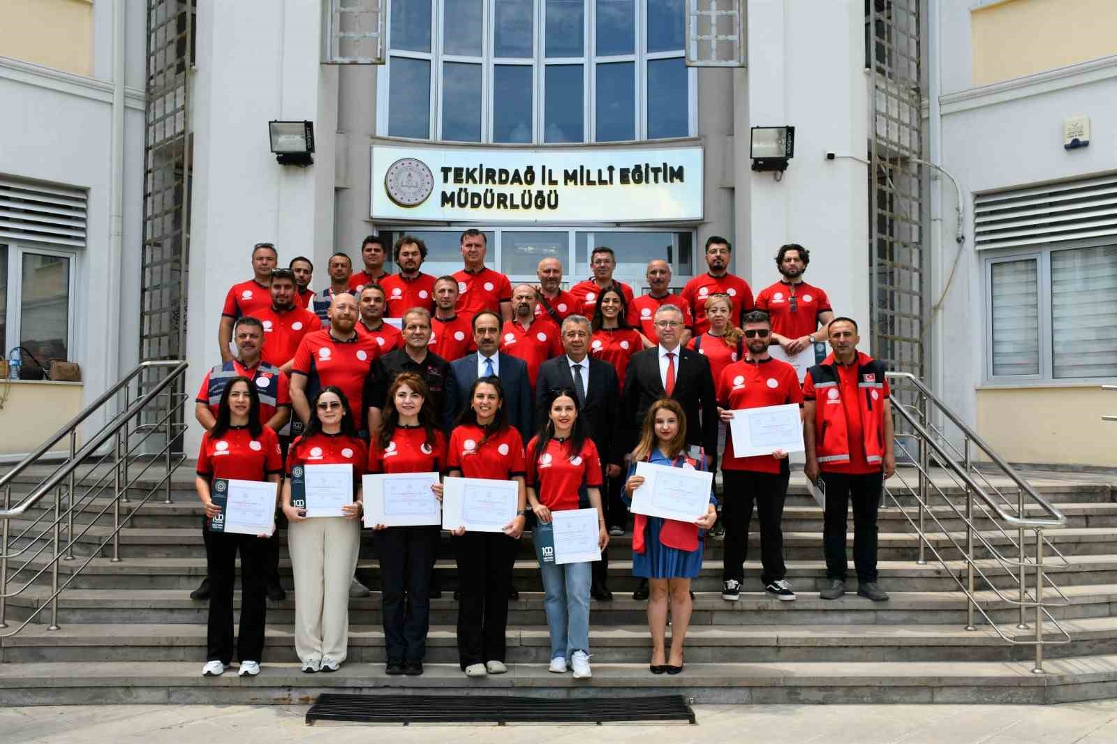 trakya-nin-ilk-barinma-akreditasyonlu-ekibi-tekirdag-da-kuruldu