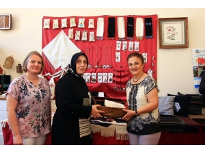 Vali Şentürk’ün Eşinden Lefke Bezi Atölyesine Ziyaret