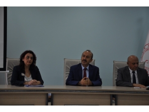 Kars’ta “Etçi Irklar Ve Melezlerinin Yaygınlaştırılması, Sürü Büyütme Ve Yenileme Desteklemesi” Toplantısı