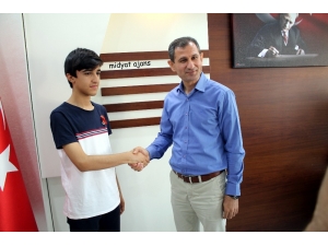 Midyatlı Öğrenci Lgs’de Türkiye Birincisi Oldu