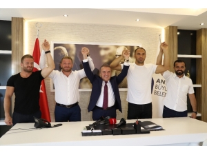 Başpehlivanlar Balaban Ve Gürbüz’ün Hedefi Finalde Karşılaşmak
