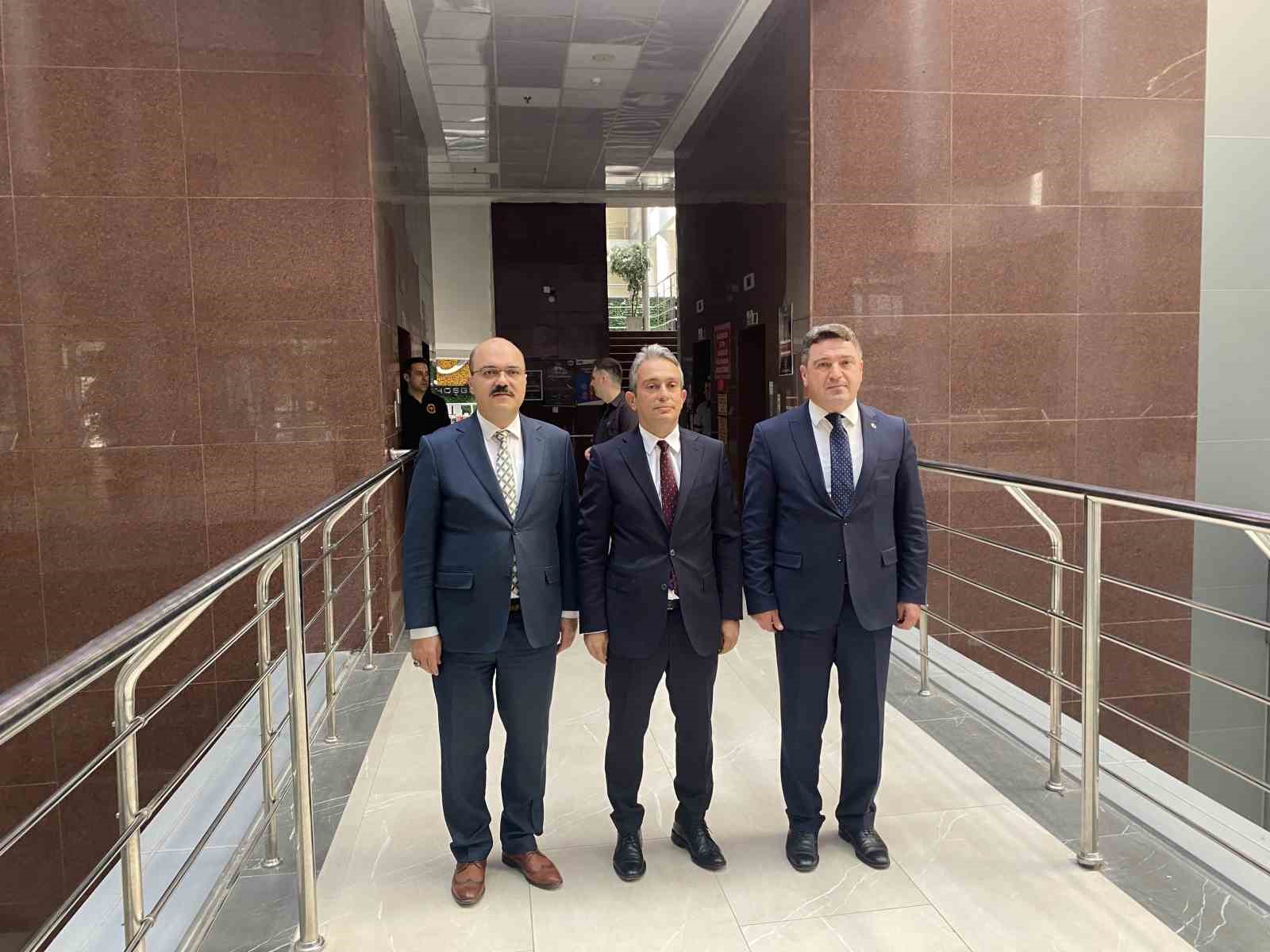 eskisehir-cumhuriyet-bassavciliginda-devir-teslim-yapildi