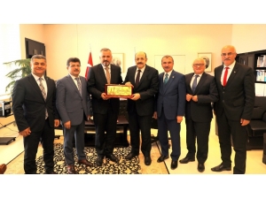 Başkan Kılıç’tan Eczacılık Fakültesi Teşekkürü