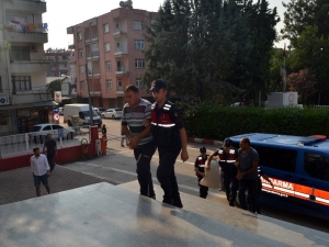 Uyuşturucu Madde Zanlıları Adliyeye Çıkarıldı