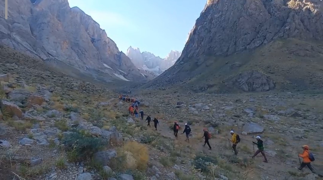 hakkari-nin-zorlu-zirvelerinde-hayati-tatbikat