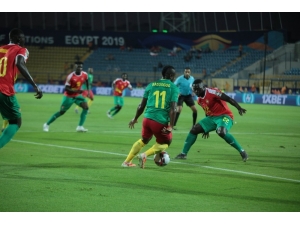 Kamerun Galibiyetle Başladı
