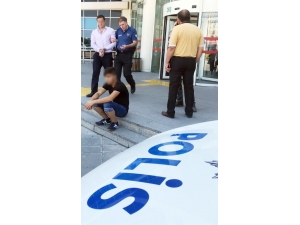 Kaynanasını Kanlı Bez İle Tehdit Edip 9 Bin Tl Gasp Eden Damat Tutuklandı