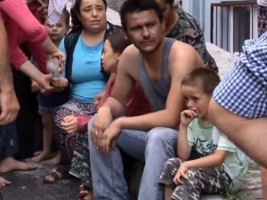 Arnavutköy’de Yangında Alevlerin Arasında Kalan Çocukları İtfaiye Kurtardı