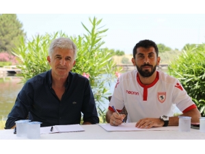 Samsunspor, Gökhan Meral’la İmzaladı