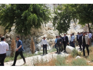 Birecik’teki Heyelan Bakanlık Gündeminde