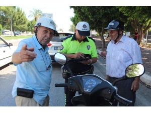 Antalya’da Dedelerin Trafik Cezasından Kurtulma Hikayesi Gülümsetti