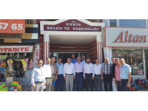 Atso Heyeti İlçelerde İş Adamı Ve Esnafla Bir Araya Geldi