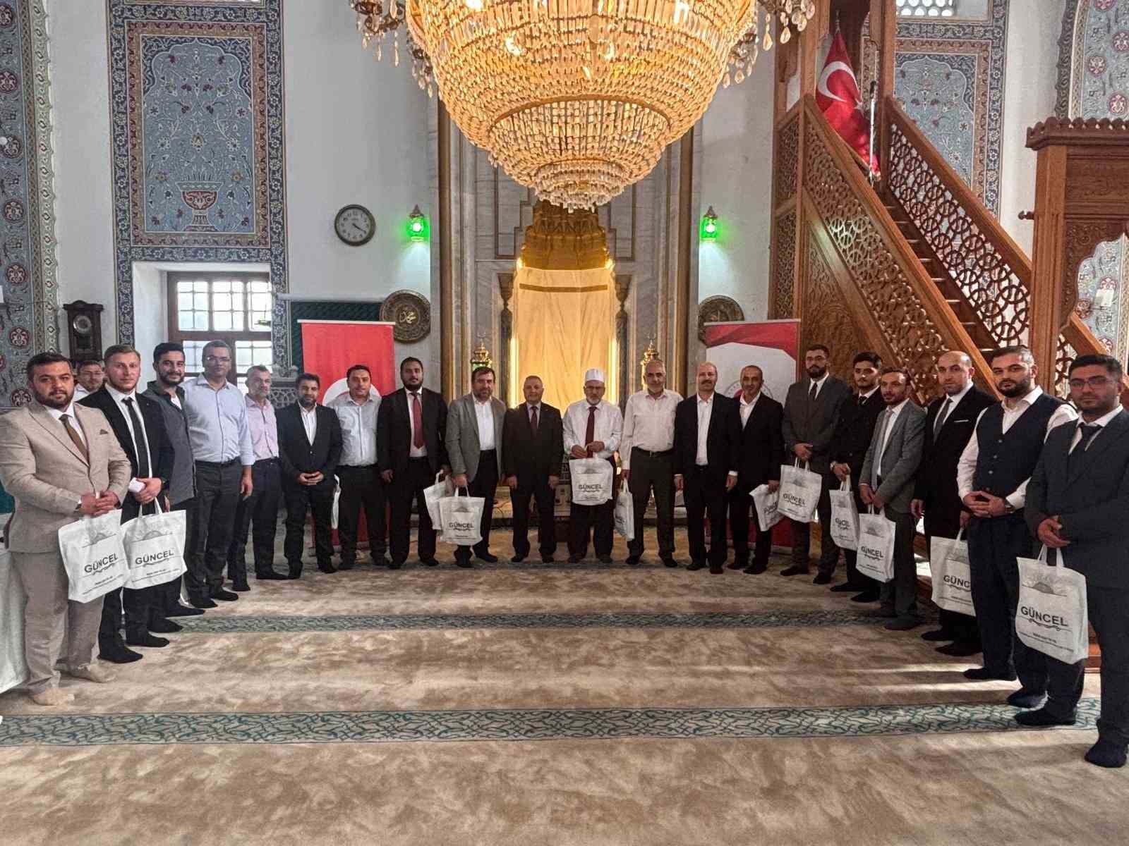 duzce-de-etkili-hutbe-sunumu-yarismasi-bolge-finali-yapildi