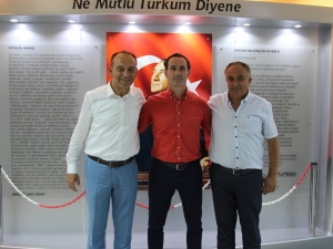 Turgutluspor’da Cüneyt Biçer Resmen İmzaladı