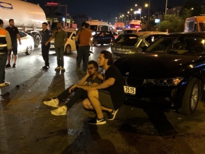 D-100 Karayolunda Zincirleme Trafik Kazası