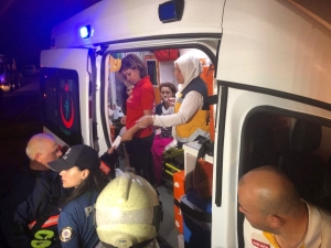 Başkent’te Binanın 3. Katında Çıkan Yangında 3 Kişi Mahsur Kaldı