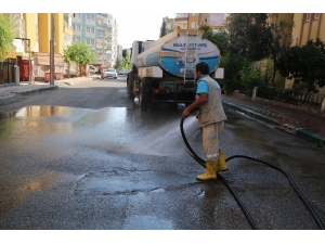 Temiz Haliliye İçin Ekipler Sahada