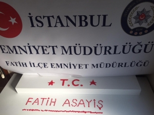 Kovaladıkları İranlı Genci Bıçaklayarak Öldürdüler