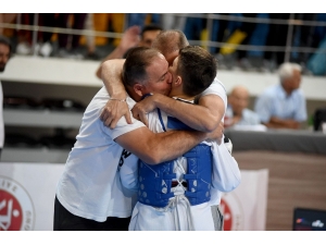 Namağlup Şampiyon Bursa’nın Gururu Oldu