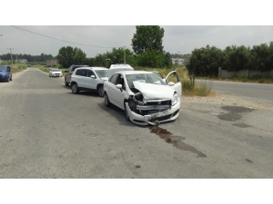 Manavgat’ta Zincirleme Kaza: 1 Yaralı