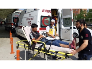 Siirt’te Tarım Aracı Devrildi: 2 Yaralı