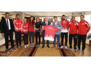 Atletizm Milli Takımı’ndan Başkan Sekmen’e Ziyaret