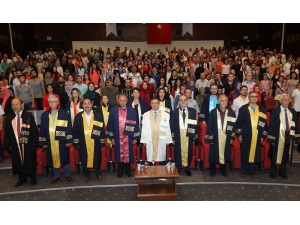 Erü Fen Fakültesi Yeni Mezunlarını Verdi